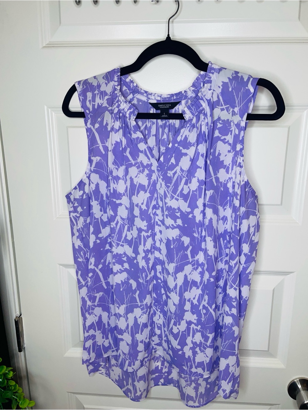 Simply Vera Vera Wang | Lavender Floral Print Sleeveless Blouse